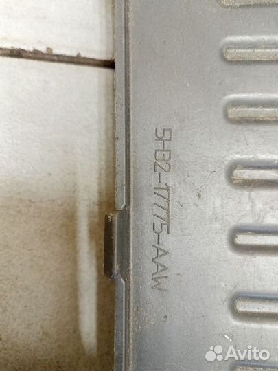 Накладка заднего бампера