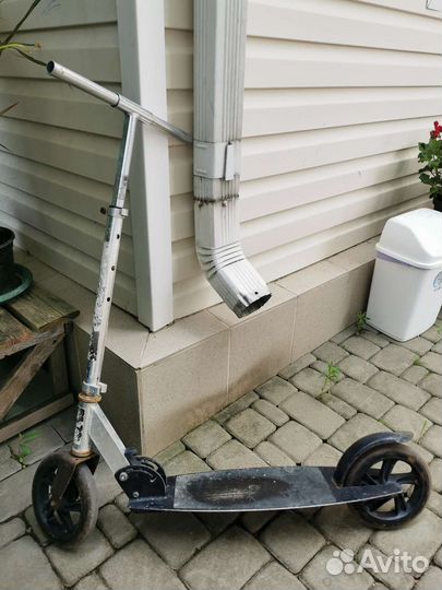 Самокат на больших колесах