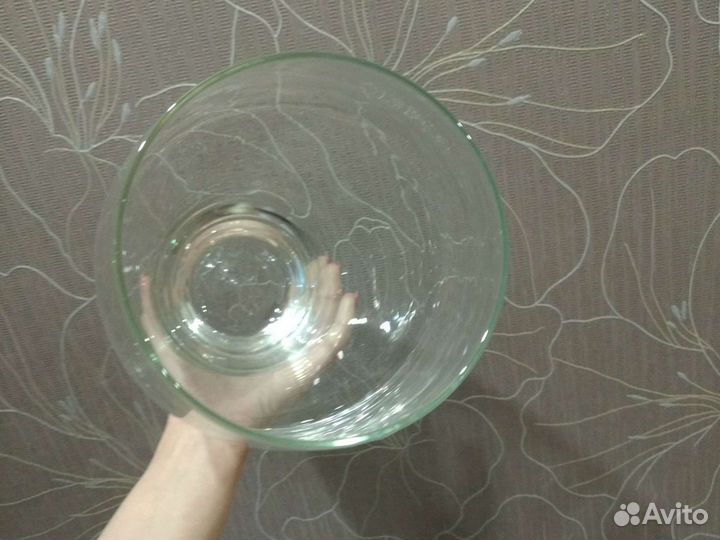 Стеклянная прозрачная ваза бочка 13*30