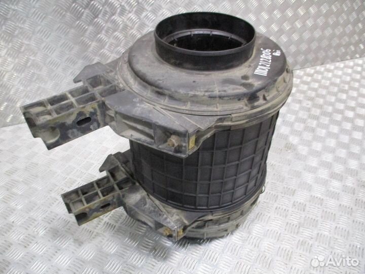 Корпус воздушного фильтра renault 5010626116