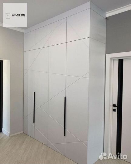 Шкаф встраиваемый