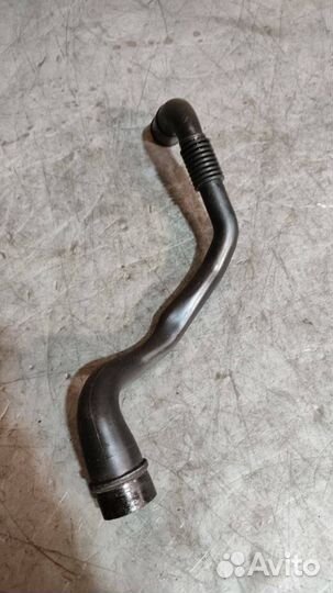 Патрубок (трубка) EGR Volkswagen Bora 1998