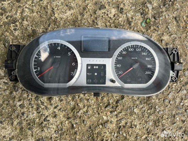 Панель приборов Renault Symbol LU K4J 2009