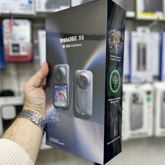 Insta360 X6 Essentials Bundle