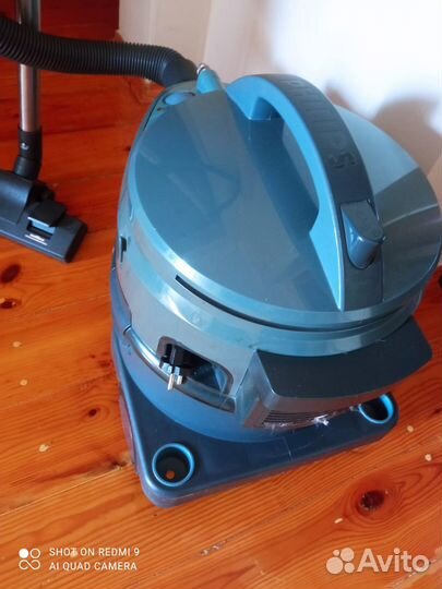 Моющий пылесос Philips