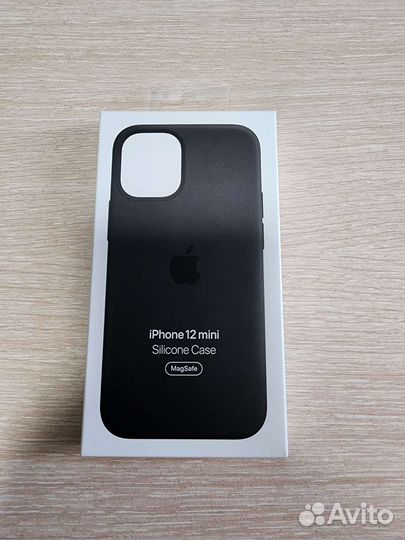 Чехол на iPhone 12 mini оригинал