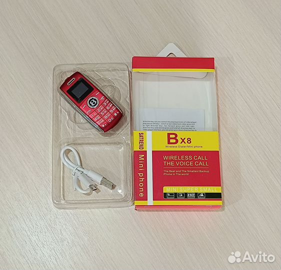 BX8, красный
