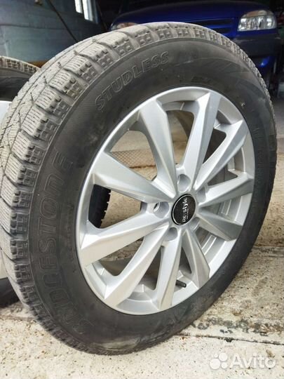 Bridgestone Blizzak VRX 205/55 R16