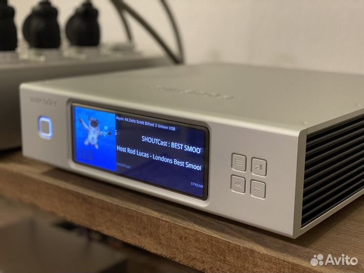 Aurender N200 Silver 4tb сетевой транстпорт