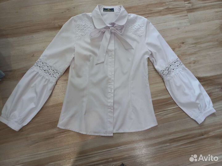 Блузки, рубашки школьные