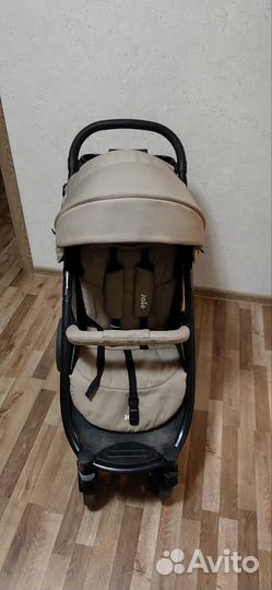 Детская прогулочная коляска joie litetrax 4