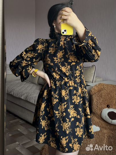 Платье шик 42