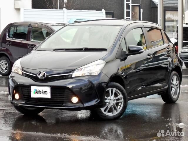 Toyota Vitz 1.3 CVT, 2014, 33 000 км