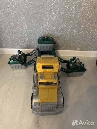 Игрушка машина мусоровоз