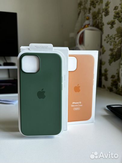 Оригинальные чехлы iPhone 13