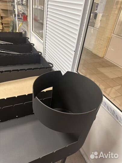 Мангал с подказанником