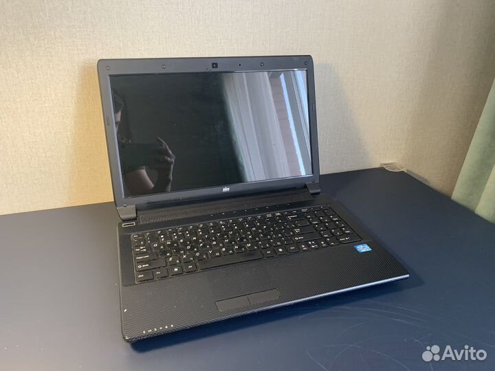 Ноутбук DNS i3 GeForce GT 650M