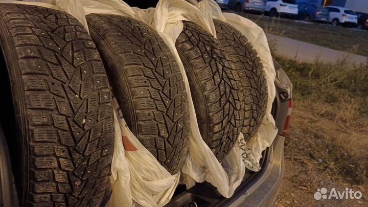 Dunlop Grandtrek AT21 205/50 R17