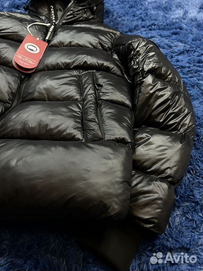 Пуховик Canada goose