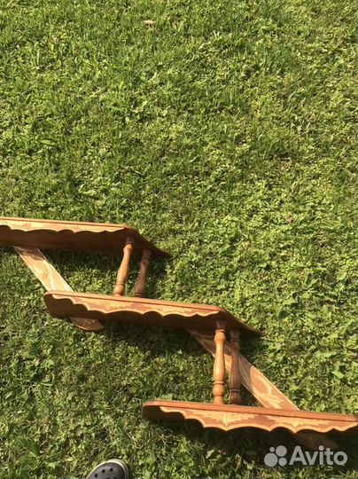 Полка из дерева