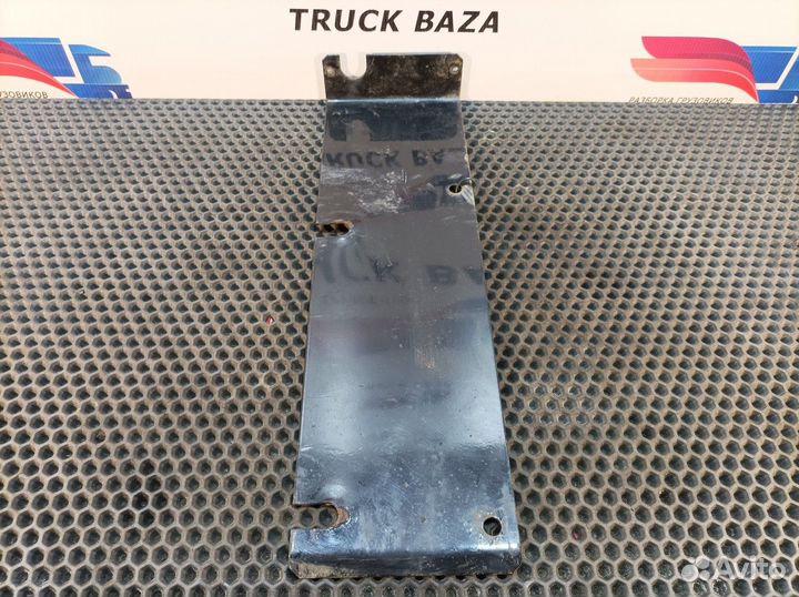 1697313 Кронштейн габарита левого Daf XF105