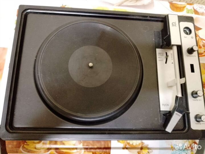 Электрофон концертный-304 проигрыватель винила