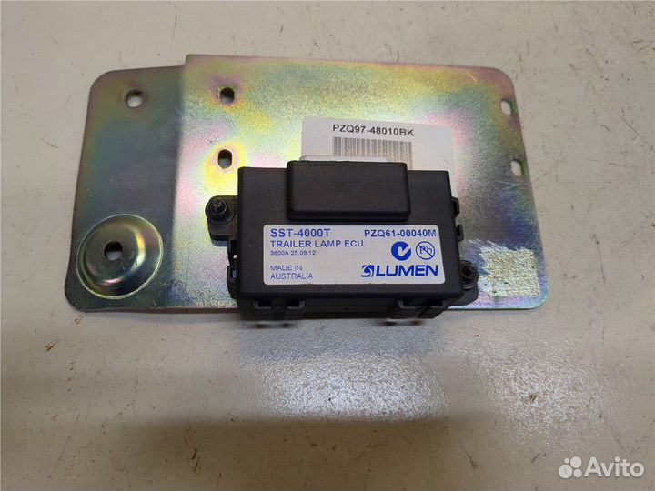 Блок управления прицепного устройства Toyota Highl