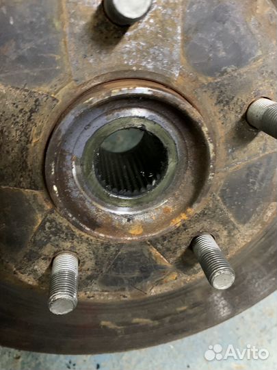 Стойка амортизатора x-trail t31