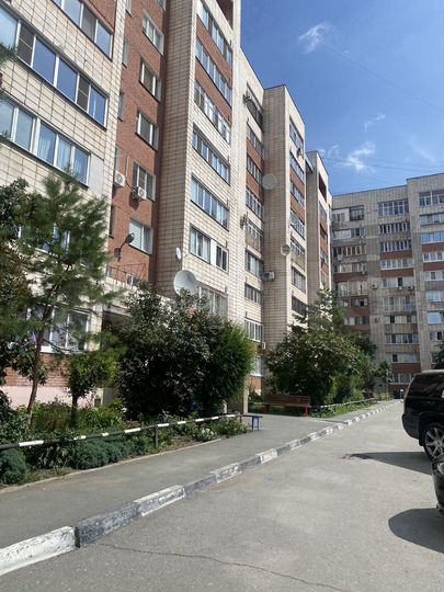 4-к. квартира, 107 м², 4/10 эт.