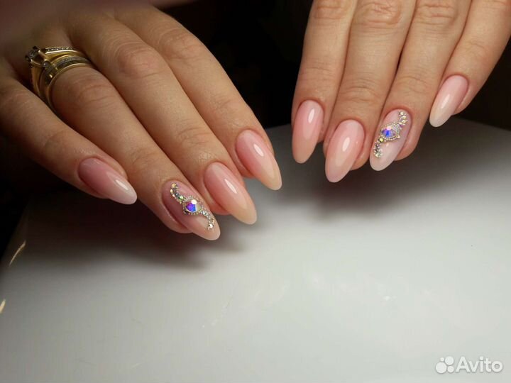 Маникюр,педикюр, архитектура бровей