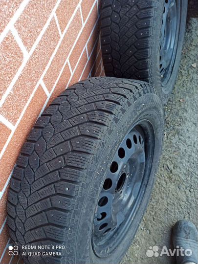 Gislaved Nord Frost 200 200/65 R16