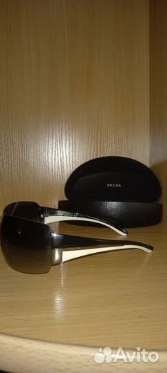 Солнцезащитные очки prada оригинал