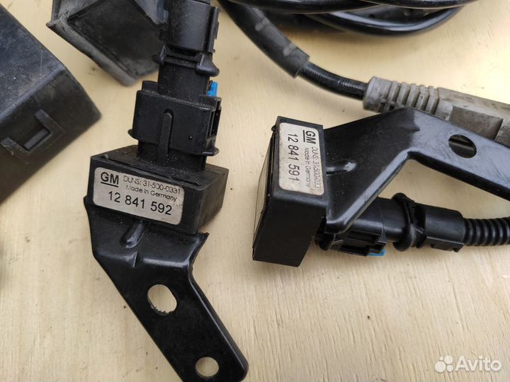 Блок датчики провода IDS + на Opel Insignia