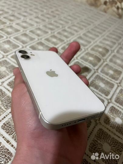 iPhone 12 mini, 64 ГБ