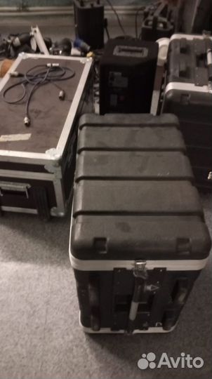 Продается театральное световое и звуковое оборудов