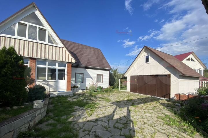 Дом 181 м² на участке 10 сот.