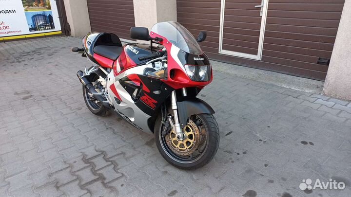 Suzuki gsxr 750