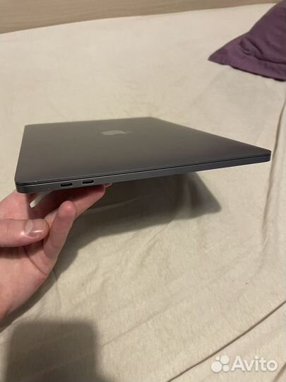 Apple MacBook Pro 13 2019 256Gb