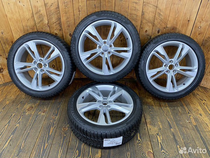 Оригинальные колеса на Audi RSQ3 \ Q3 R19