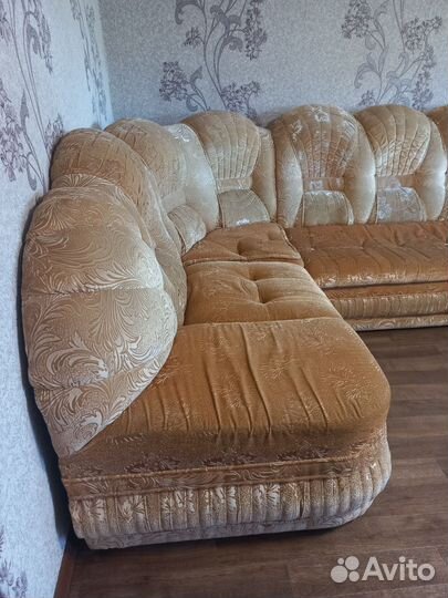 Угловой диван бу