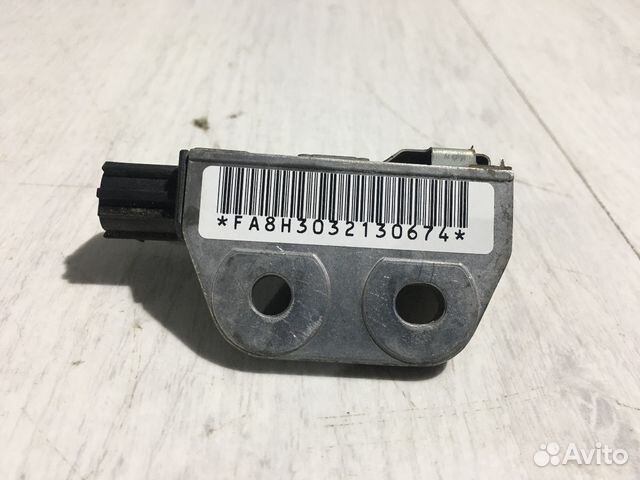 Датчик удара infiniti FX35 3.5 ат