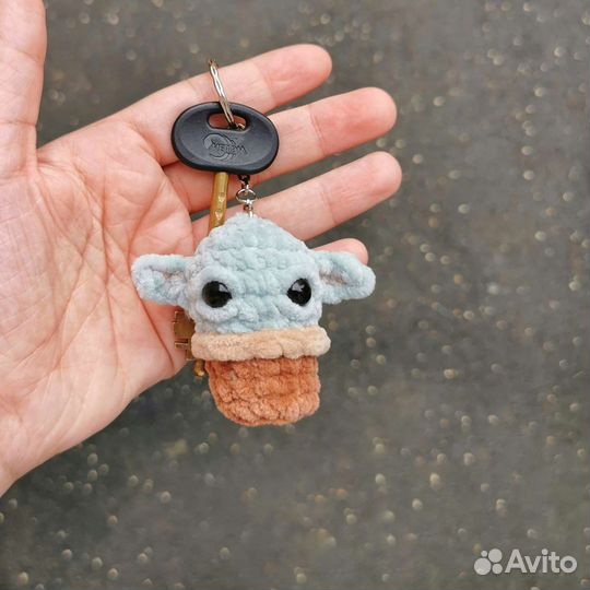 Грогу малыш Йода брелок