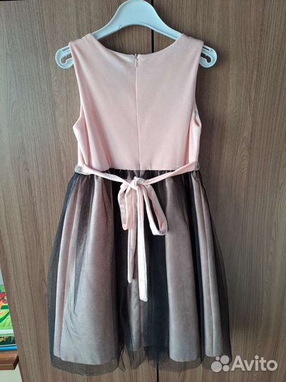 Платье, гимнастический купальник 122 размер