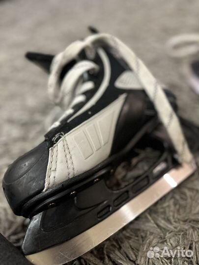 Коньки хоккейные 39 размер