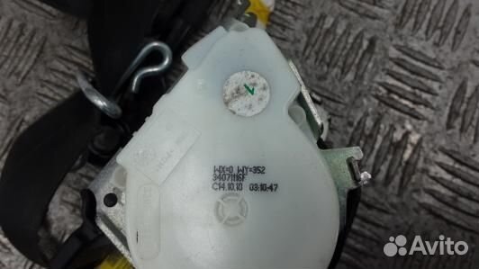 Ремень безопасности с пиропатроном сиденья передне