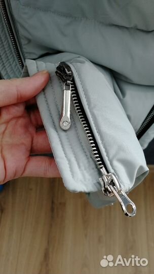 Пуховик женский