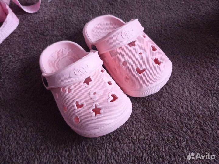 Шлепанцы crocs 22-23 размер