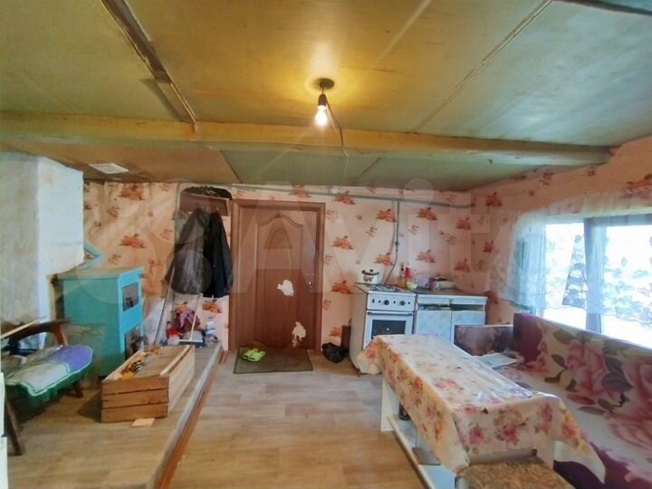 Дом 42 м² на участке 20 сот.