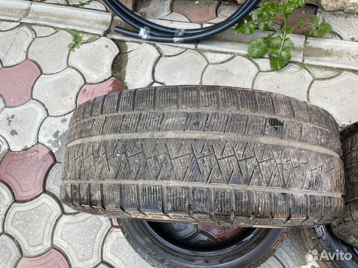 Pirelli Ice Asimmetrico 235/45 R18