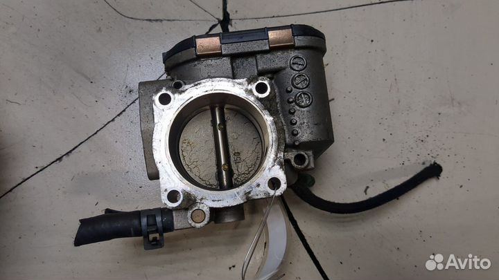 Заслонка дроссельная Audi A4 (B5), 1999